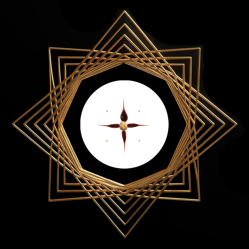 Menstrala: La Menstra by Vanessa Tiegs